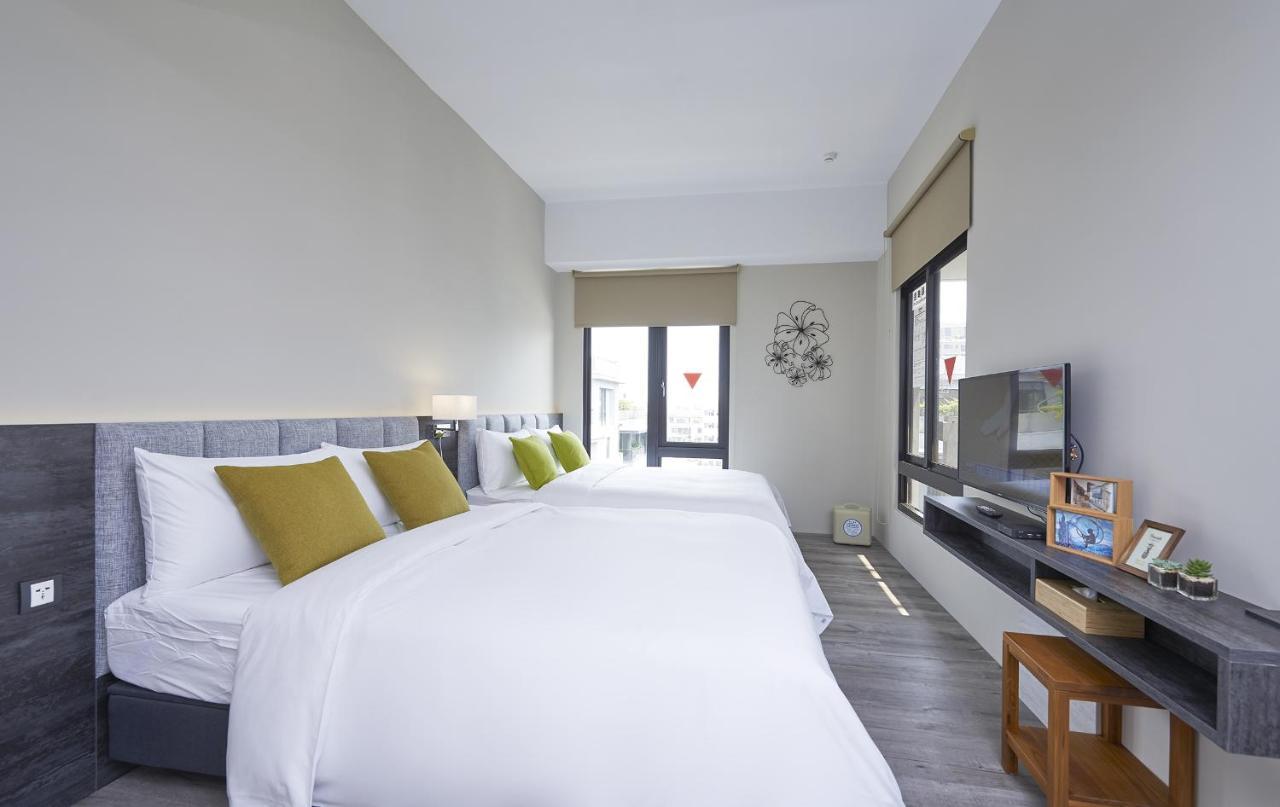 Hotel Z Тайчжун Экстерьер фото